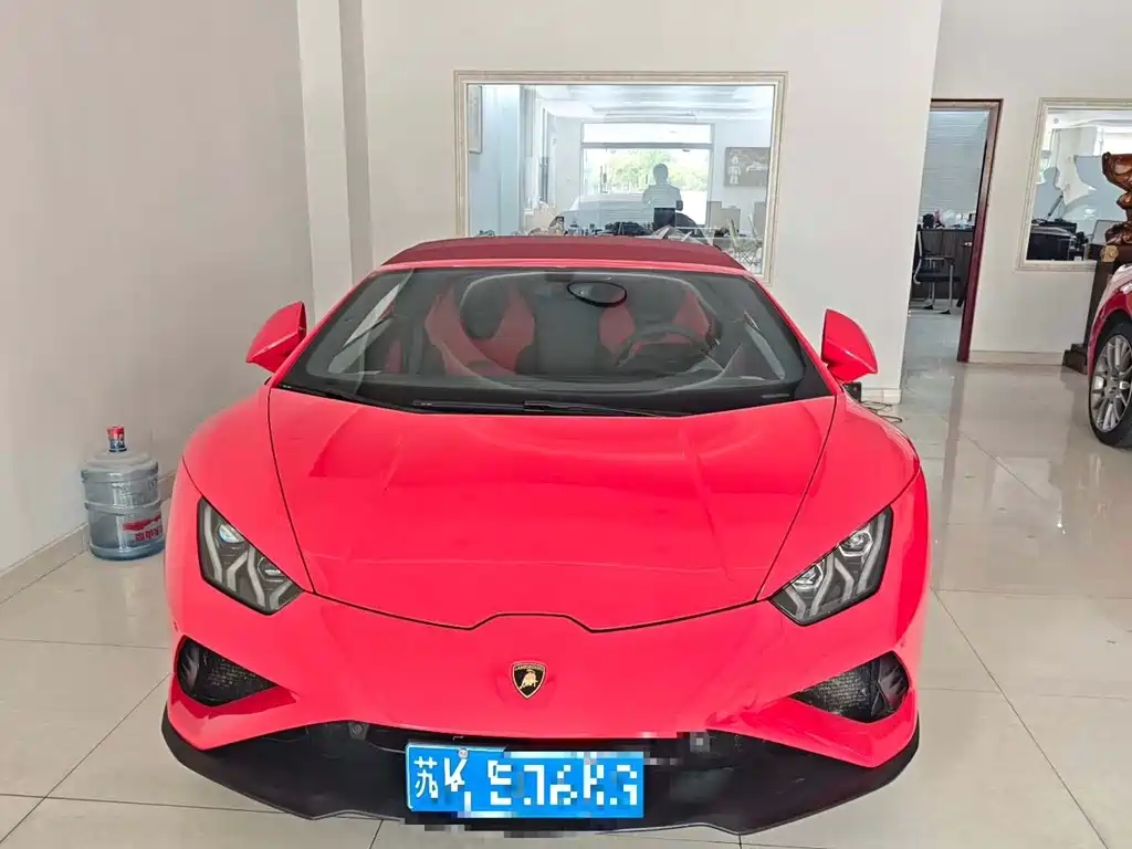 Lamborghini Huracán 2021