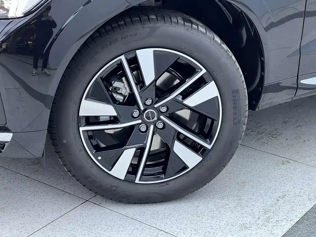 Volvo XC60 — миниатюра 8