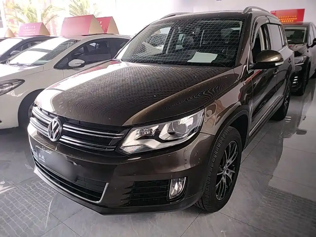 Volkswagen Tiguan — миниатюра 2