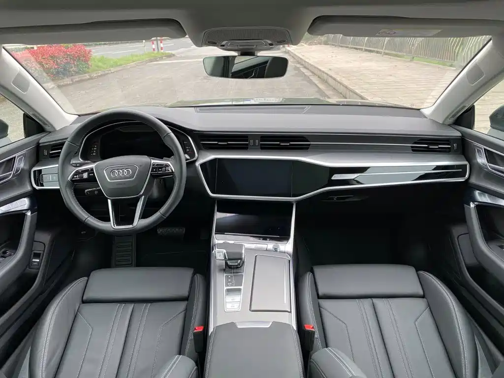 Audi A7 2024 45 TFSI