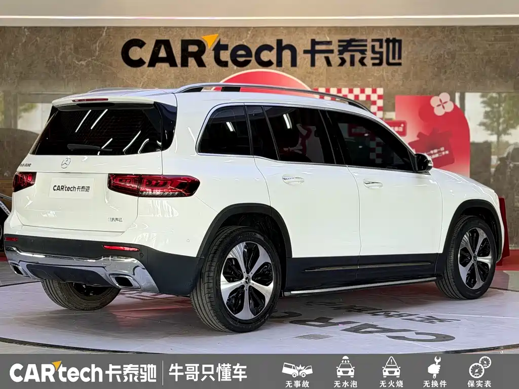 Mercedes-Benz GLB — миниатюра 25