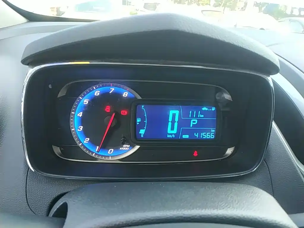 Chevrolet Trax — миниатюра 12