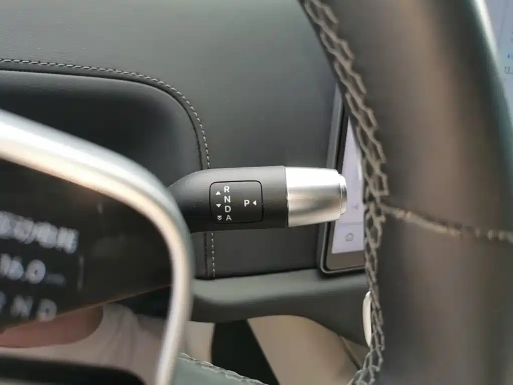 Li Auto Li L8 — миниатюра 14