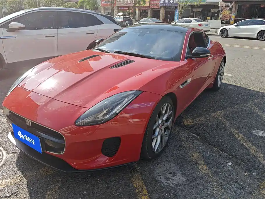Jaguar F-TYPE 2018