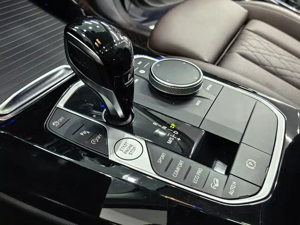 BMW X3 — миниатюра 12