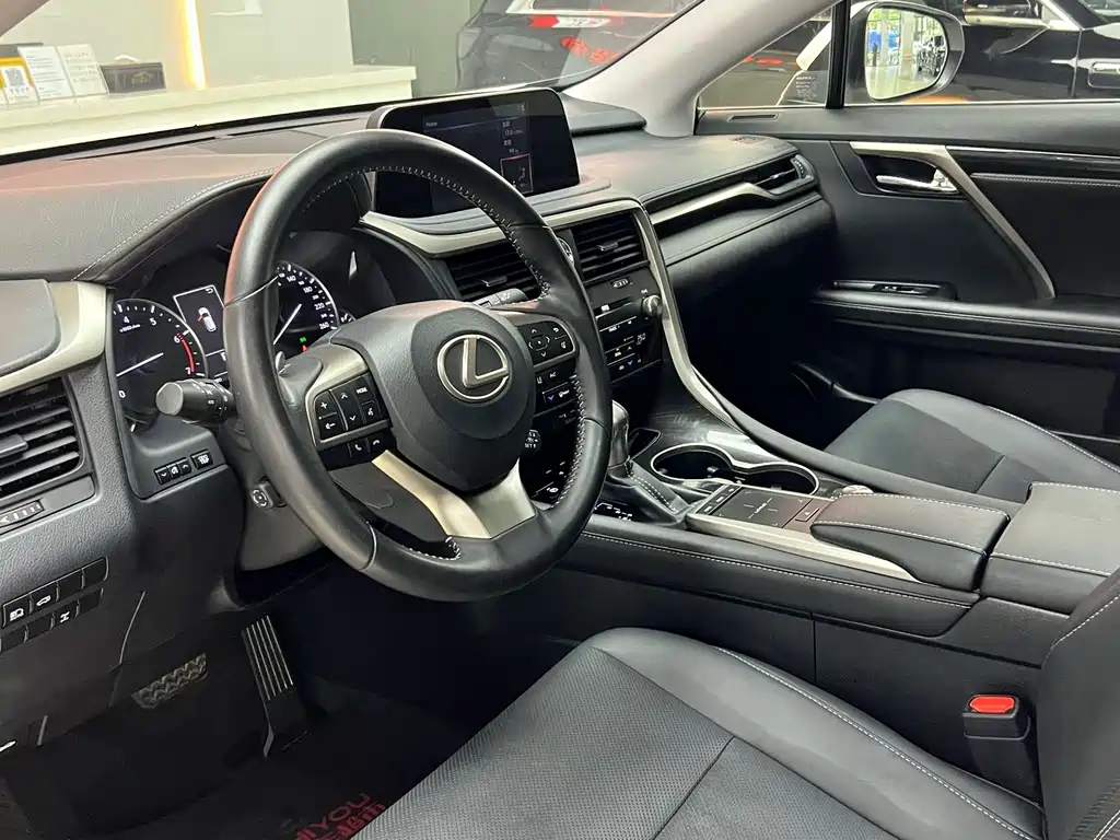 Lexus RX 2020 300 Elegant VI