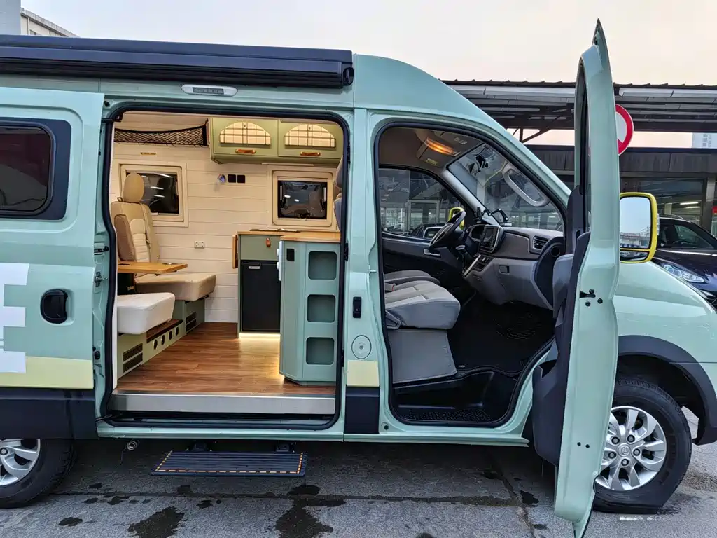 Maxus SAIC MAXUS V80 V80 2022 2.0T RVLIFE