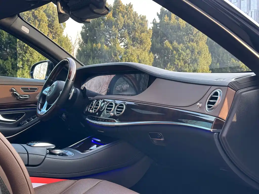 MERCEDES-BENZ S CLASS