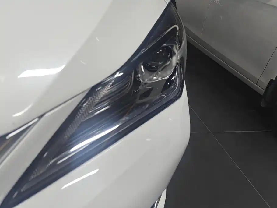 Changan Eado — миниатюра 5