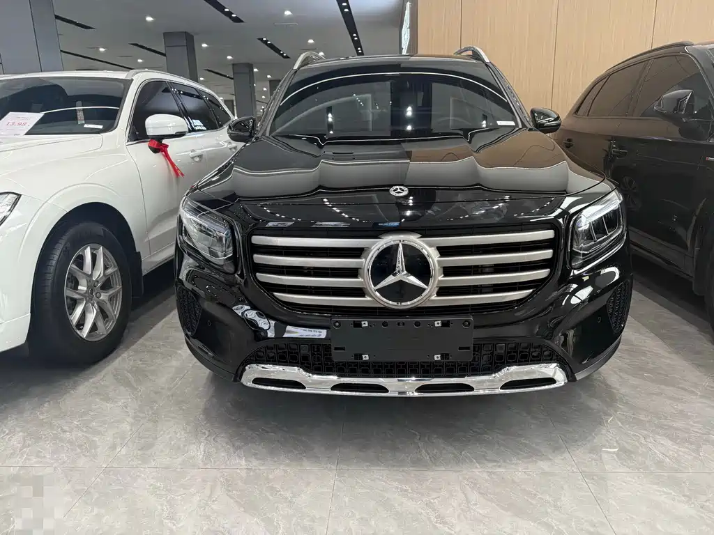Mercedes-Benz GLB — миниатюра 2