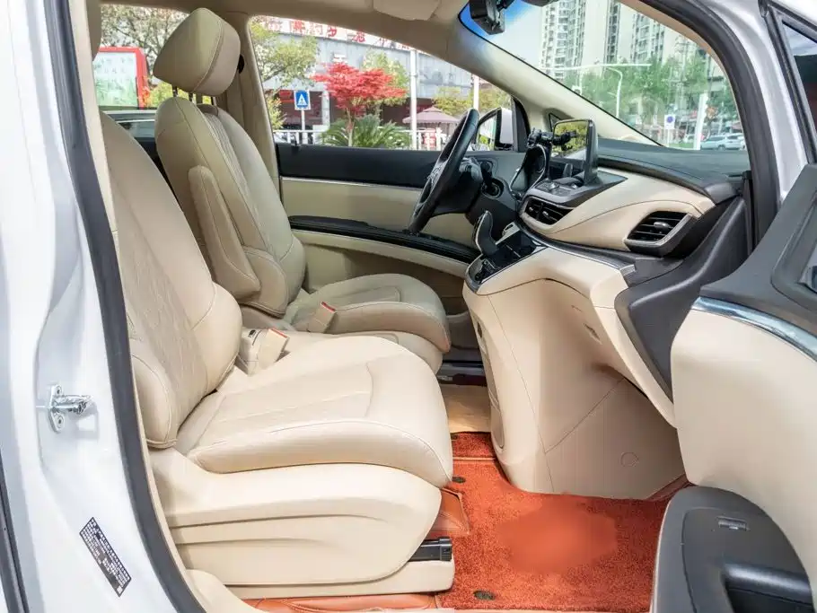Buick GL8 2023 Luxury