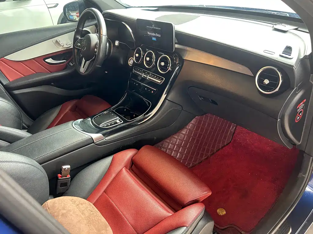 Mercedes-Benz GLC 2020 GLC 260 4MATIC SUV