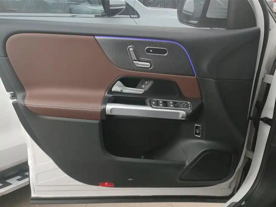 Mercedes-Benz GLB 2023 GLB 220 Fashion
