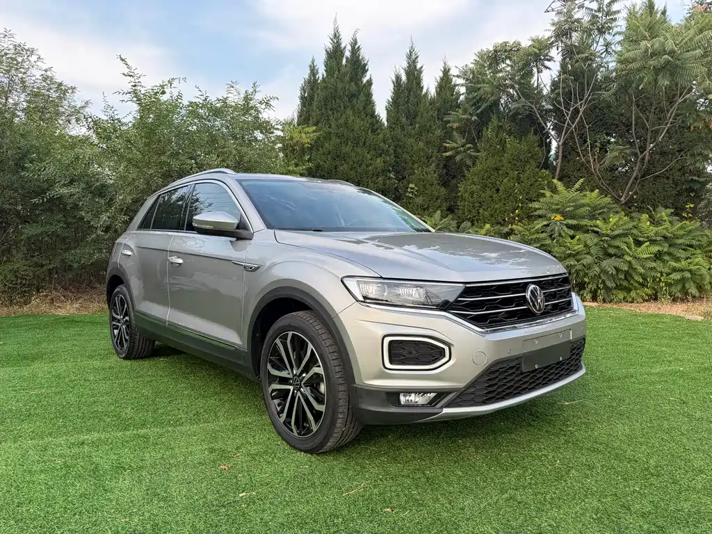 Volkswagen T-Roc — миниатюра 3