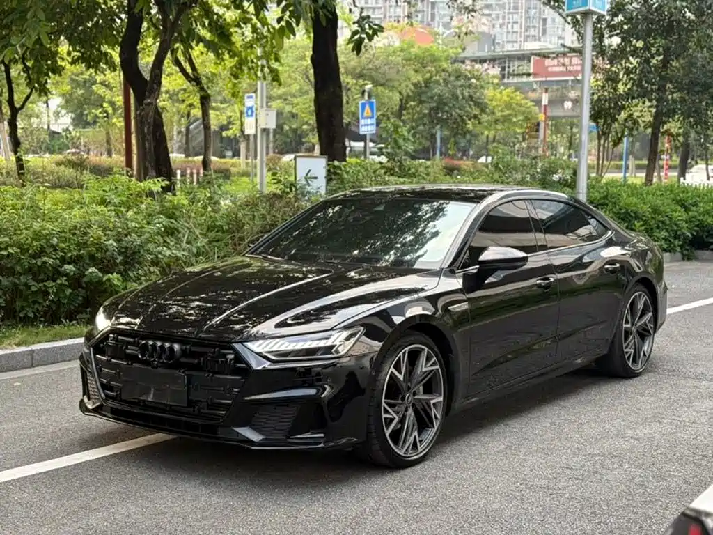 Audi A7L