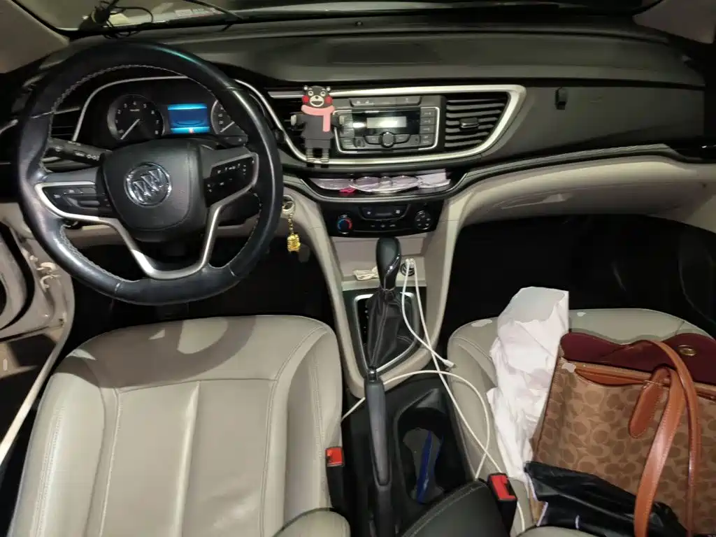 Buick Excelle — миниатюра 10