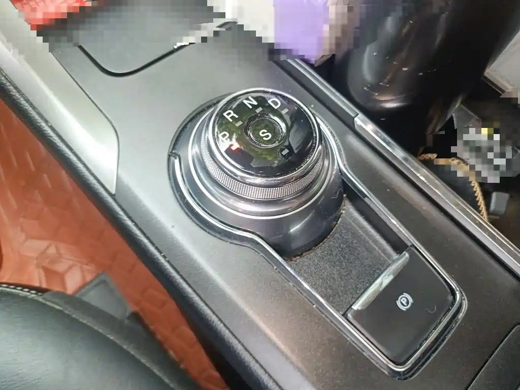 Ford Mondeo — миниатюра 11