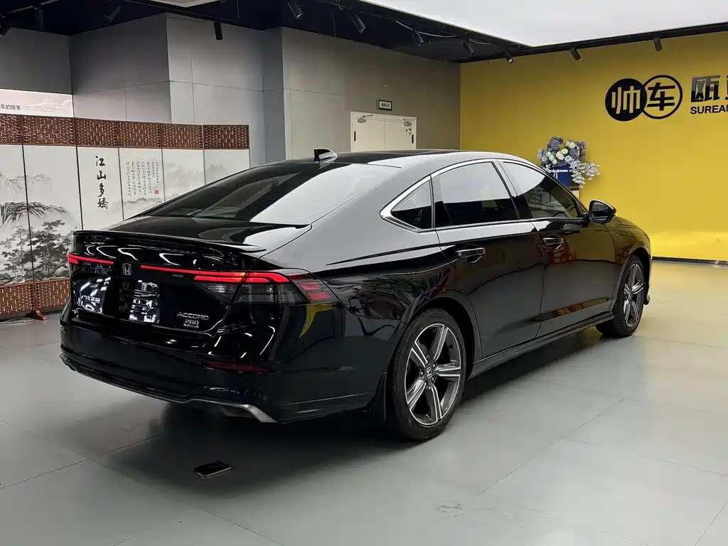 Honda Accord 2025 Sport 260TURBO Luxury