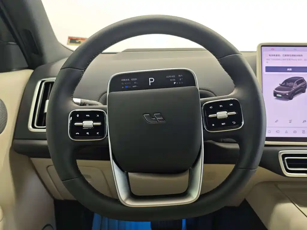 Li Auto IDEAL L8