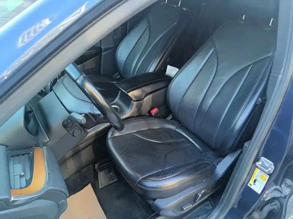 Lincoln MKC — миниатюра 15