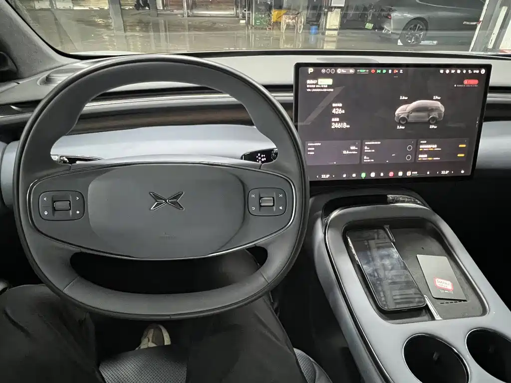 XPeng G7 — миниатюра 10