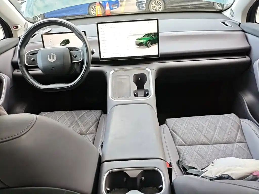 Leapmotor C16 2026 280 5 мест