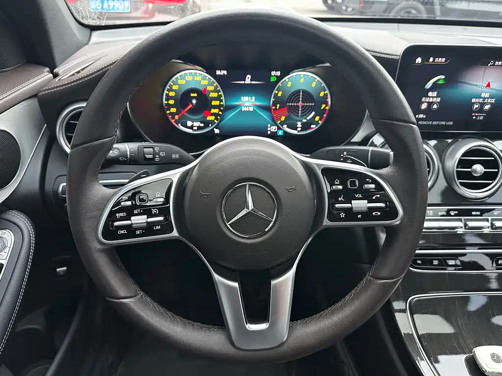 Mercedes-Benz GLC — миниатюра 7