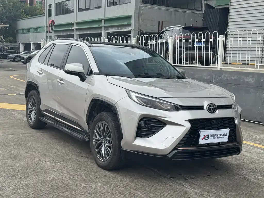 Toyota Wildlander 2024 2.0L CVT Luxury PLUS