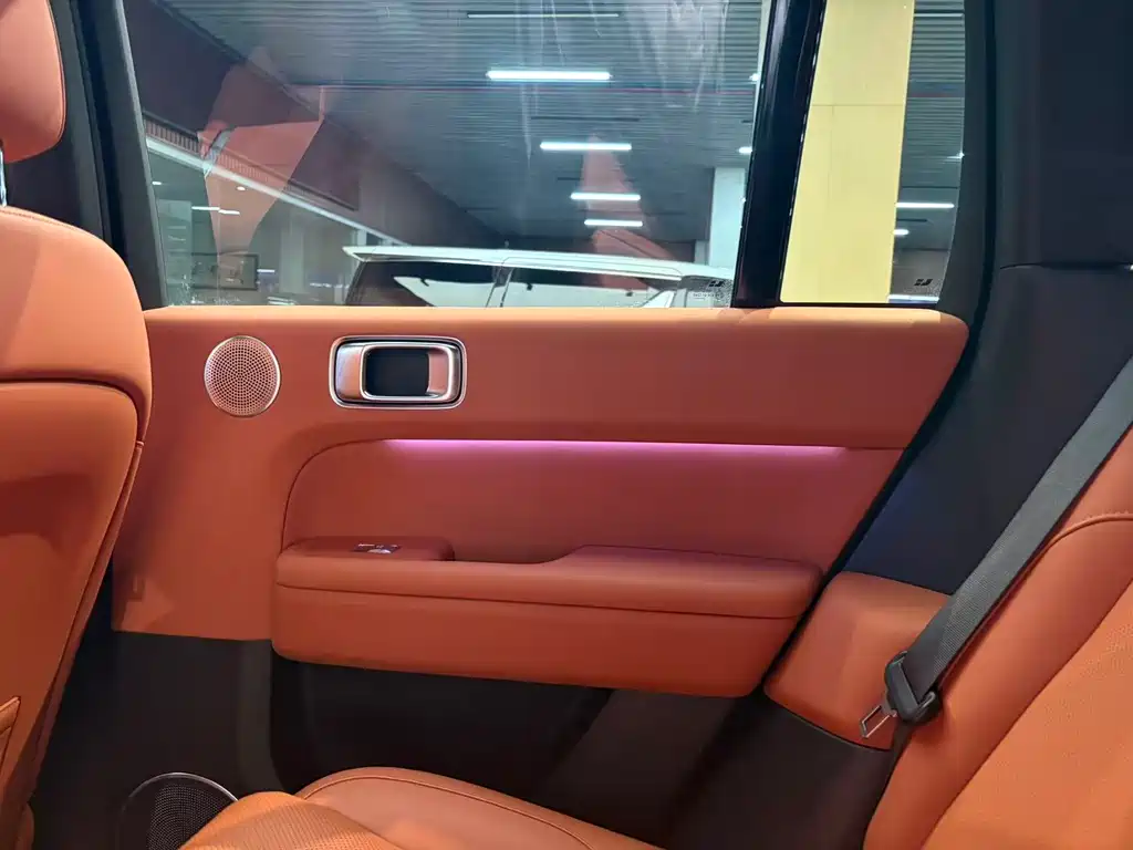 Li Auto Li L6 — миниатюра 10
