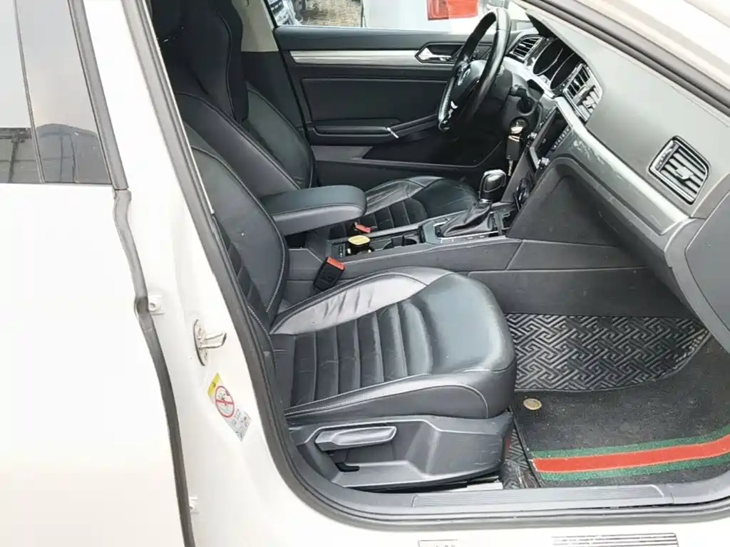 Volkswagen Lamando — миниатюра 25