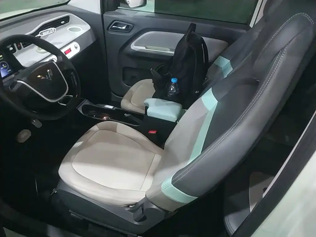 Wuling MINIEV — миниатюра 15