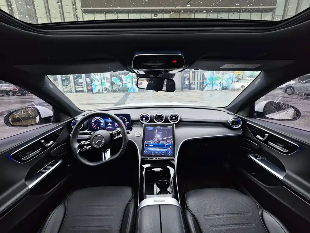Mercedes-Benz C-Class — миниатюра 8