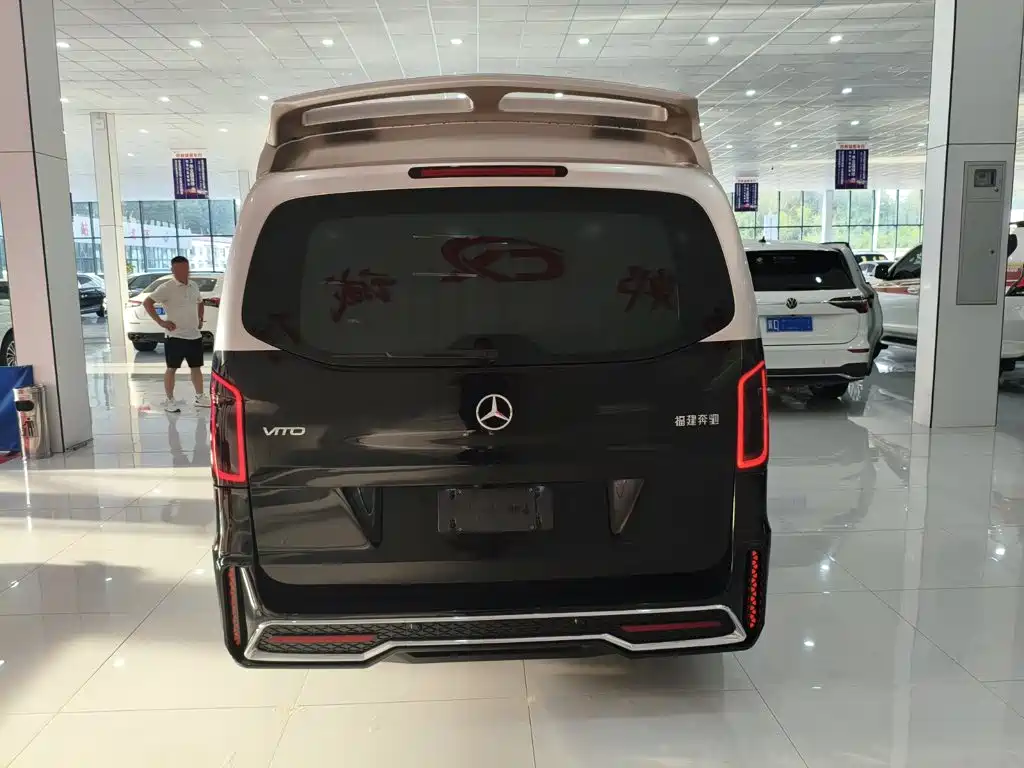 Mercedes-Benz Vito — миниатюра 5