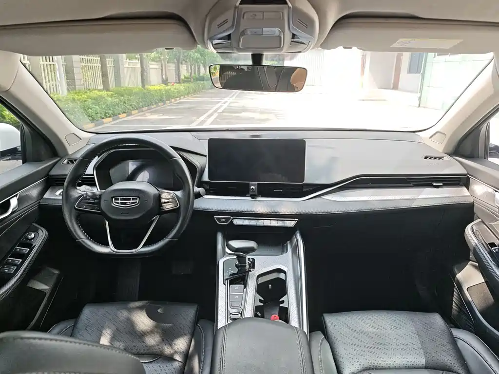 GEELY AUTOMOBILE XINGRUI