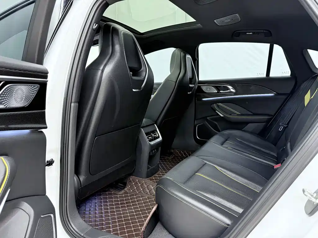 Hongqi Hongqi H6 — миниатюра 10