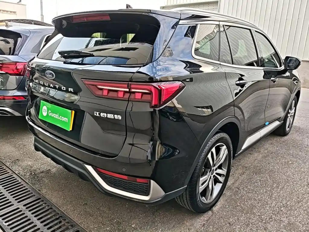 Ford Equator Sport — миниатюра 7