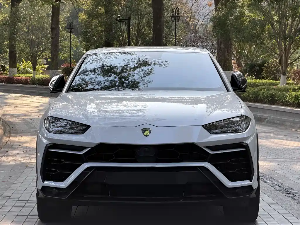 Lamborghini Urus 2019