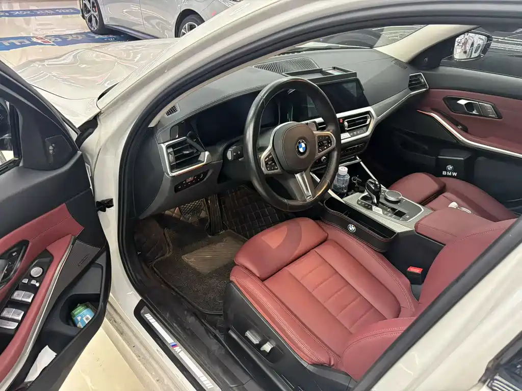 BMW 3 Series — миниатюра 4