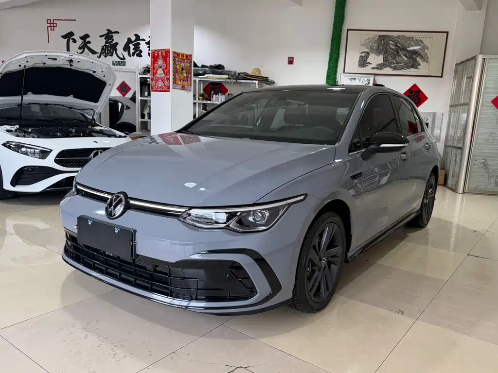 Volkswagen Golf 2023