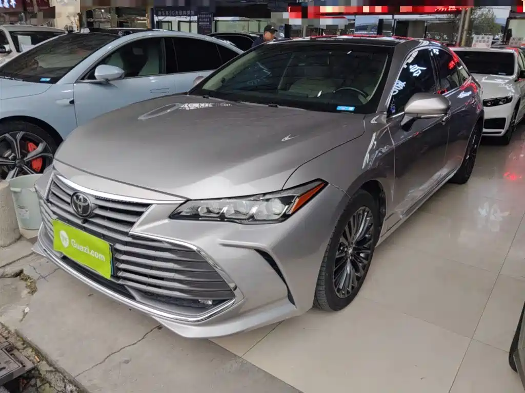 Toyota Avalon 2019