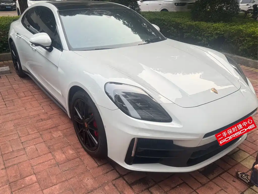 Porsche Panamera — миниатюра 3