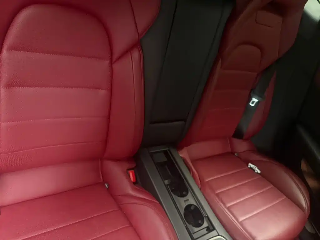 Porsche Panamera — миниатюра 9