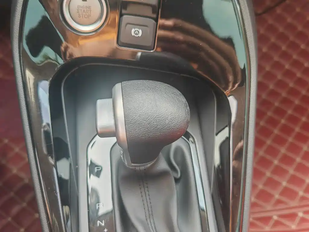 Haval H2s — миниатюра 13