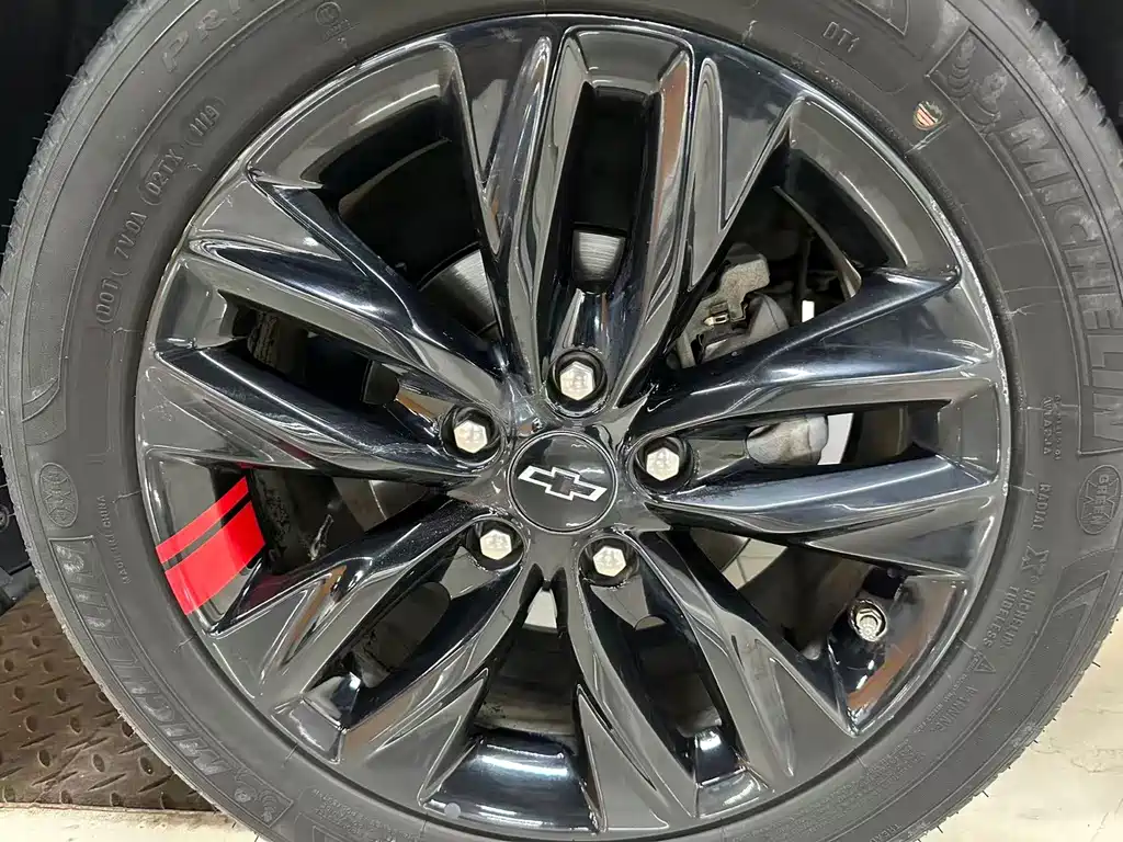 Chevrolet Volando — миниатюра 16