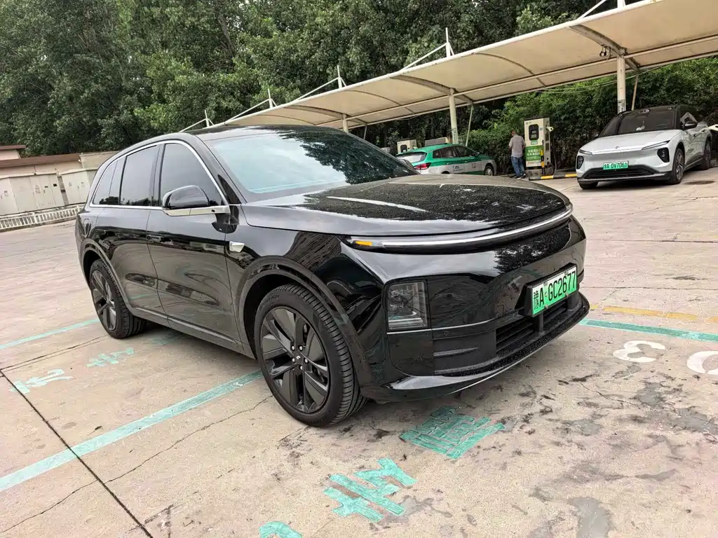 Li Auto L6 2024 Pro