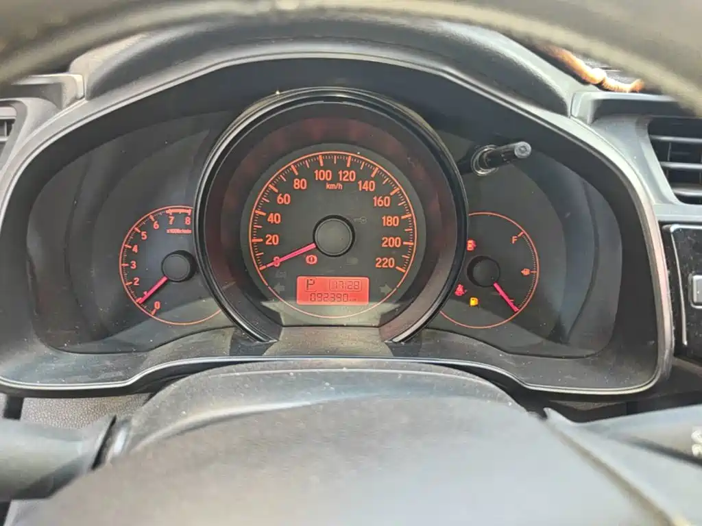 Honda Fit — миниатюра 12