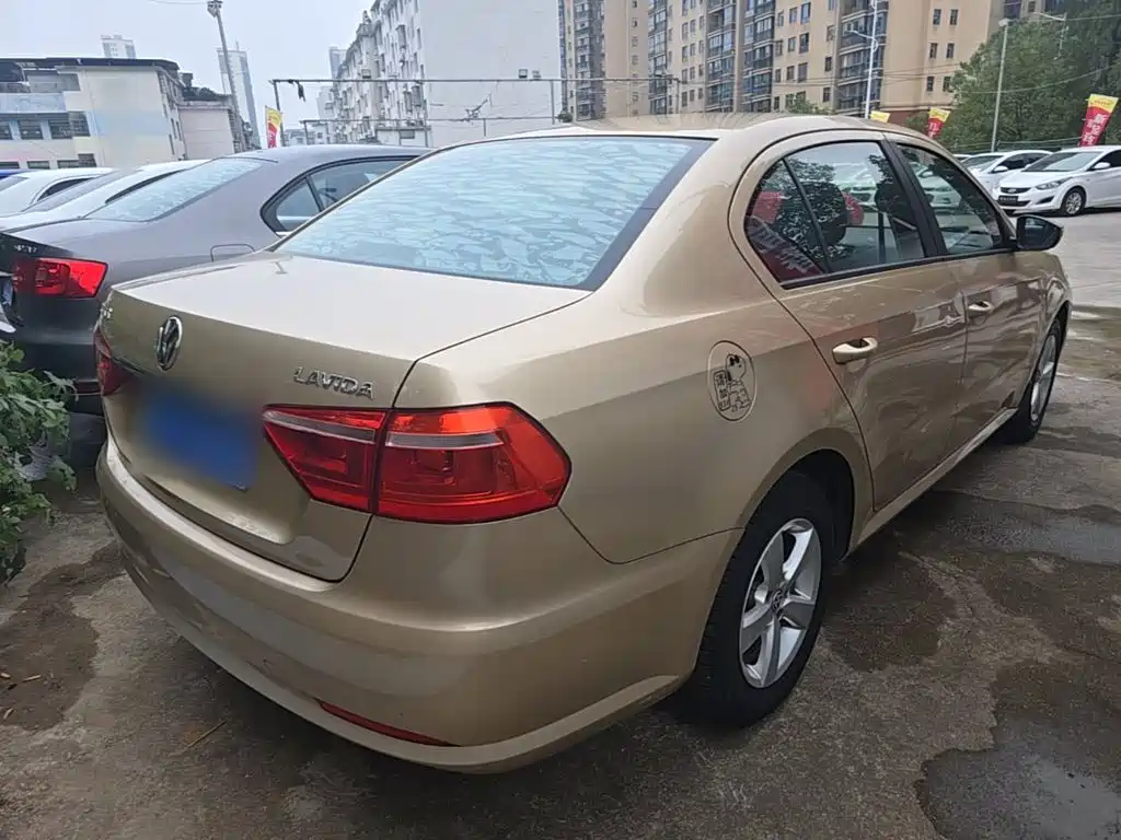 Volkswagen Lavida — миниатюра 7