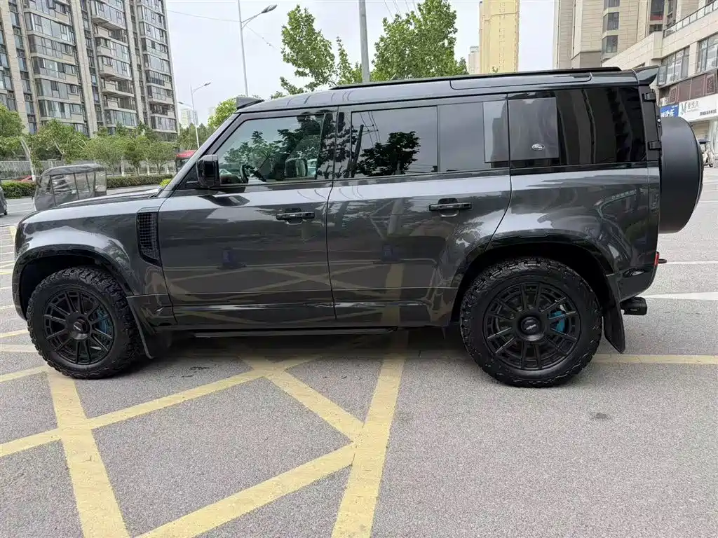 Land Rover Land Rover Defender 2023 110 3.0T P400 X-DYNAMIC HSE