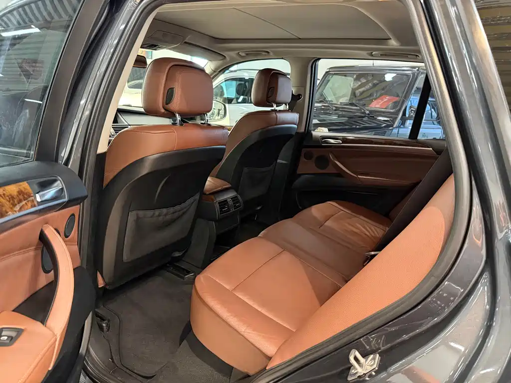 BMW X5 2011 xDrive35i Luxury