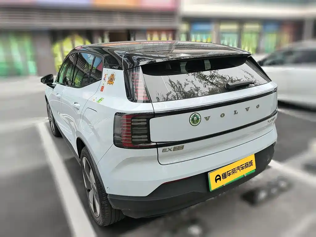 Volvo EX30 — миниатюра 2